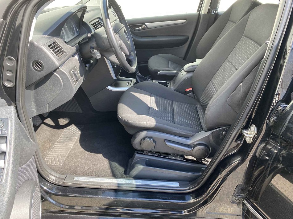 Mercedes-Benz Třída B 2.0 CDi  B180