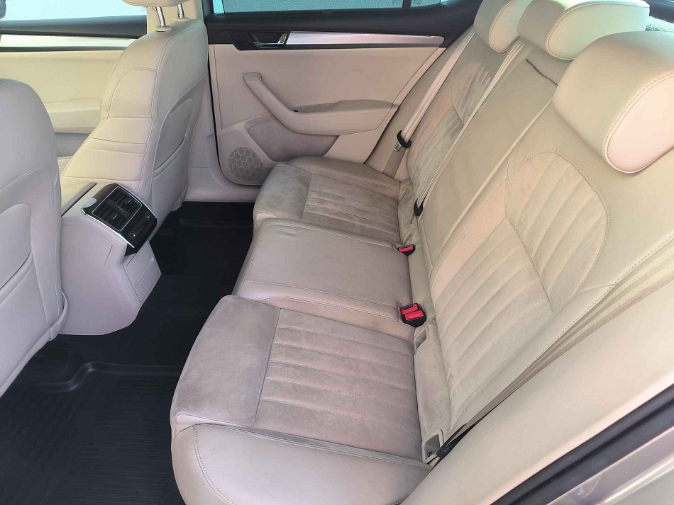 Škoda Superb III 1.4 TSi Style