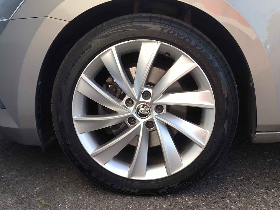 Škoda Superb III 1.4 TSi Style