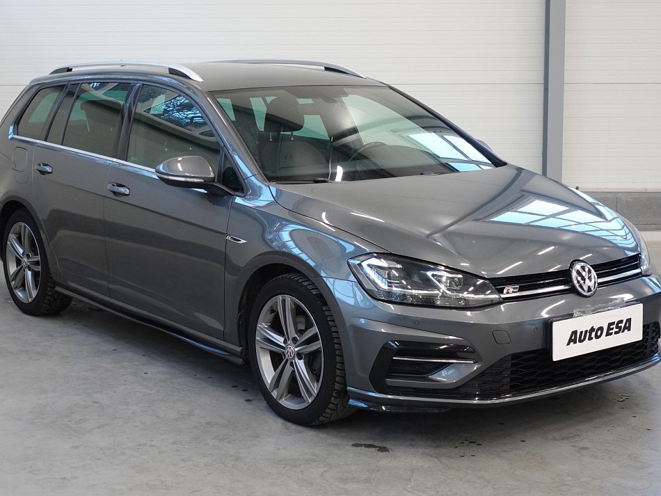 Volkswagen Golf 1.6 TDi R-Line