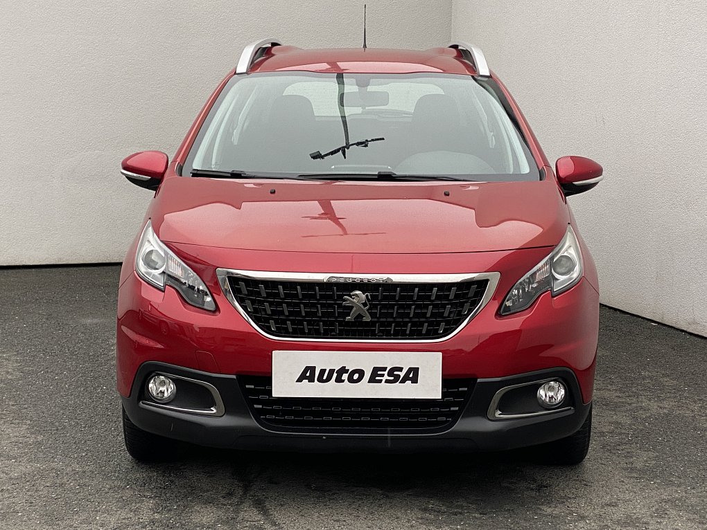 Peugeot 2008 1.2 PT 