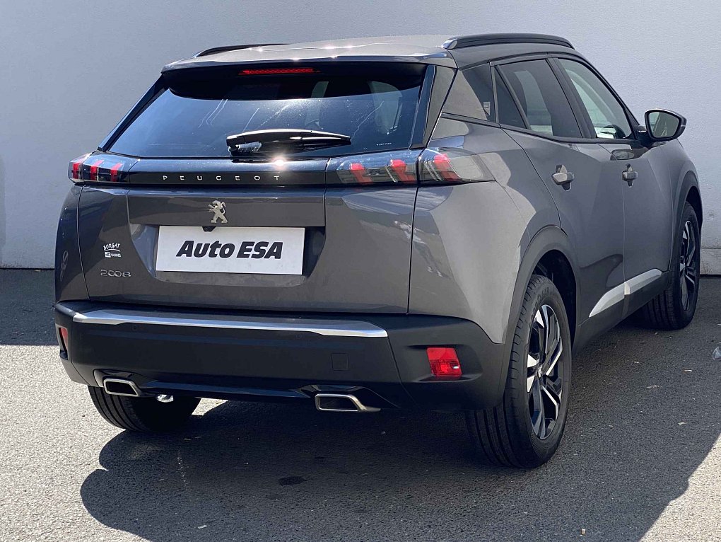 Peugeot 2008 1.2 PT Road Trip