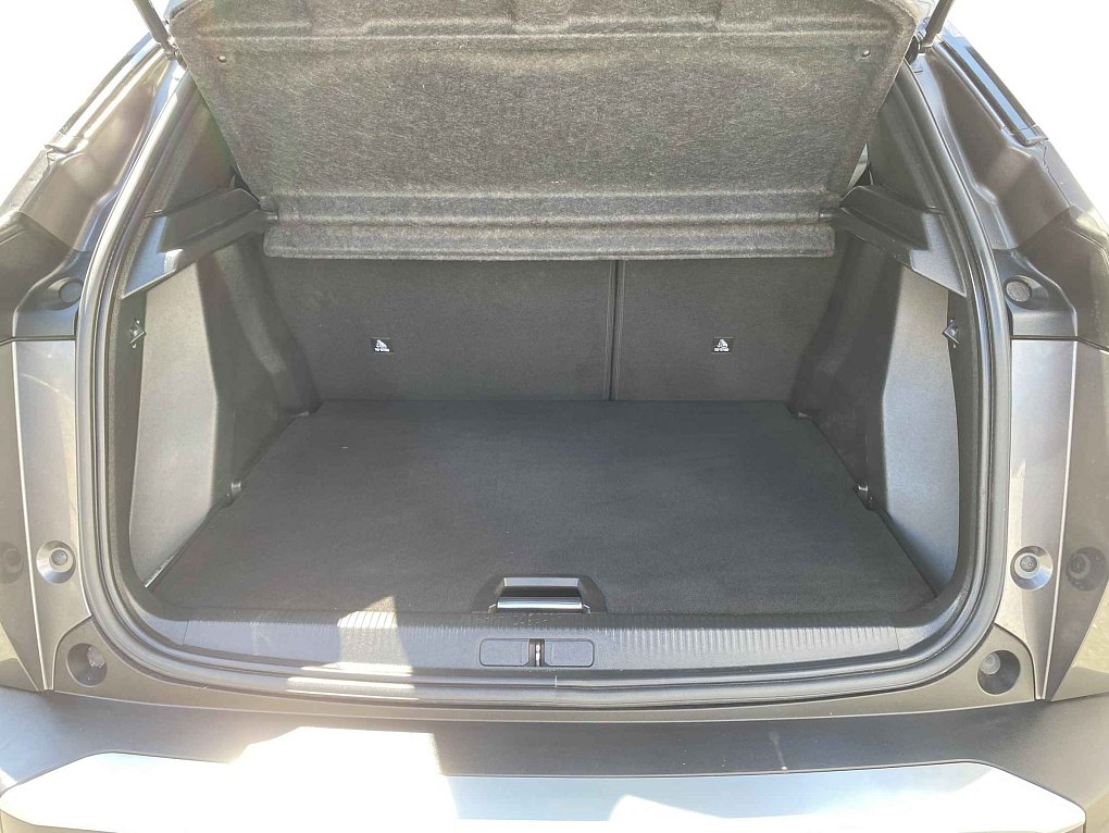 Peugeot 2008 1.2 PT Road Trip