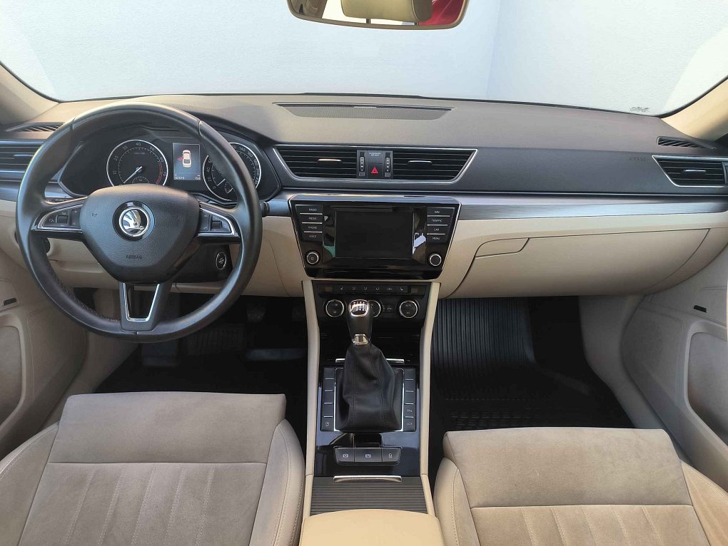 Škoda Superb III 1.4 TSi Style