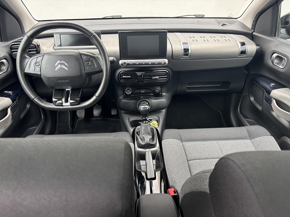 Citroën C4 Cactus 1.2 PT Shine