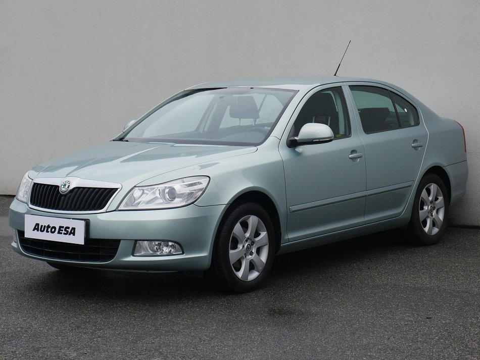 Škoda Octavia II 1.6 MPi Ambiente