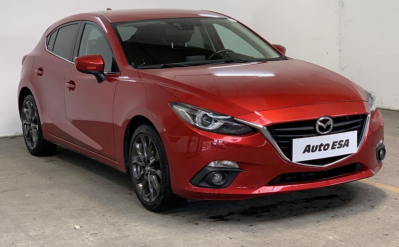 Mazda 3 2.0i Revolution