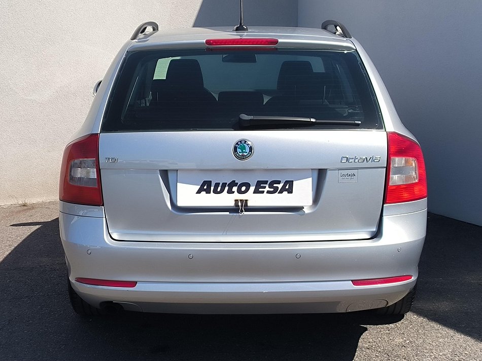 Škoda Octavia II 1.6 TDi Ambition