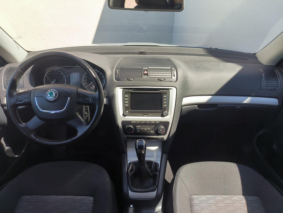 Škoda Octavia II 1.6 TDi Ambition