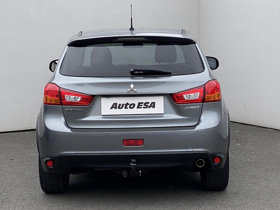 Mitsubishi ASX 1.6 Di-D Invite 2WD