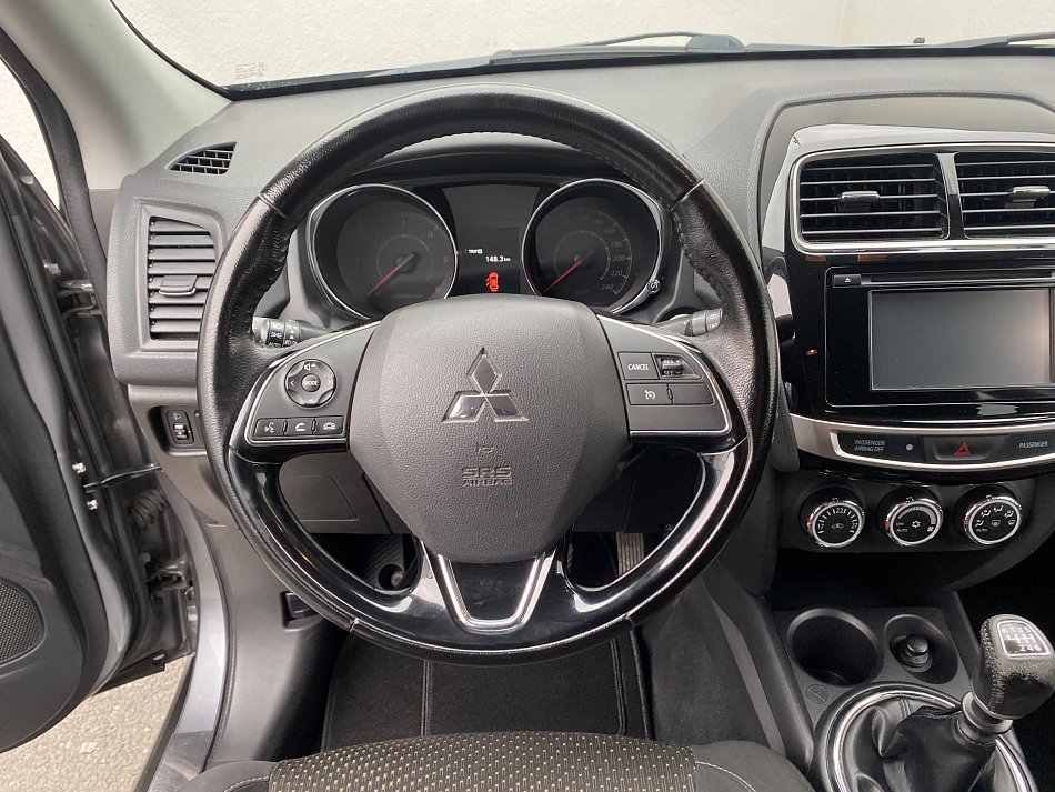 Mitsubishi ASX 1.6 Di-D Invite 2WD