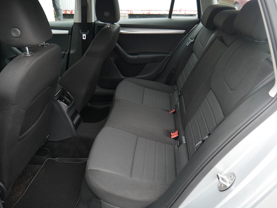 Škoda Octavia III 1.6 TDI Style