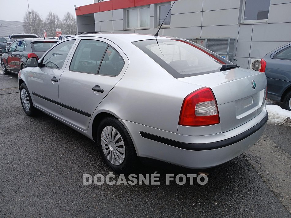 Škoda Octavia II 1.6i 