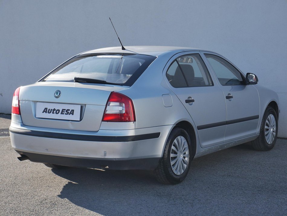 Škoda Octavia II 1.6i 