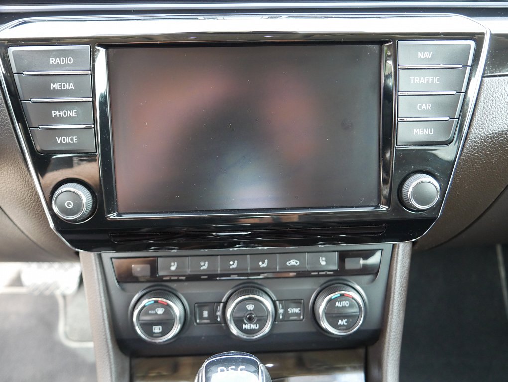 Škoda Superb III 2.0 TDi 