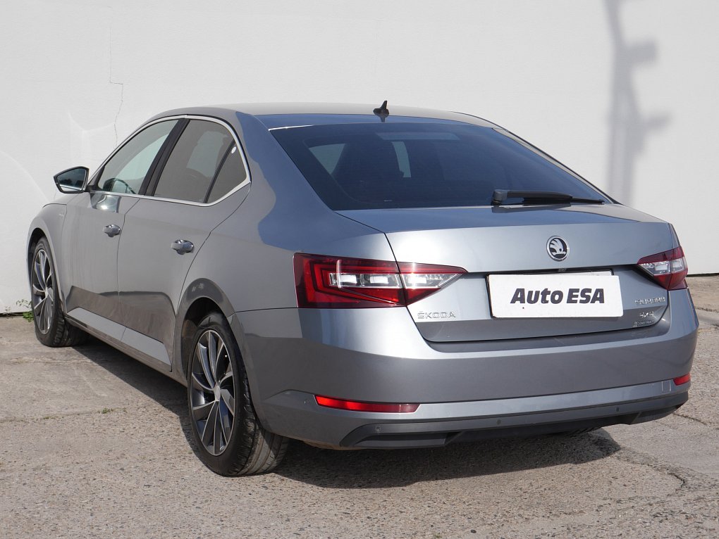Škoda Superb III 2.0 TDi 