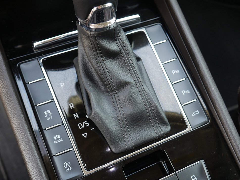 Škoda Superb III 2.0 TDi 