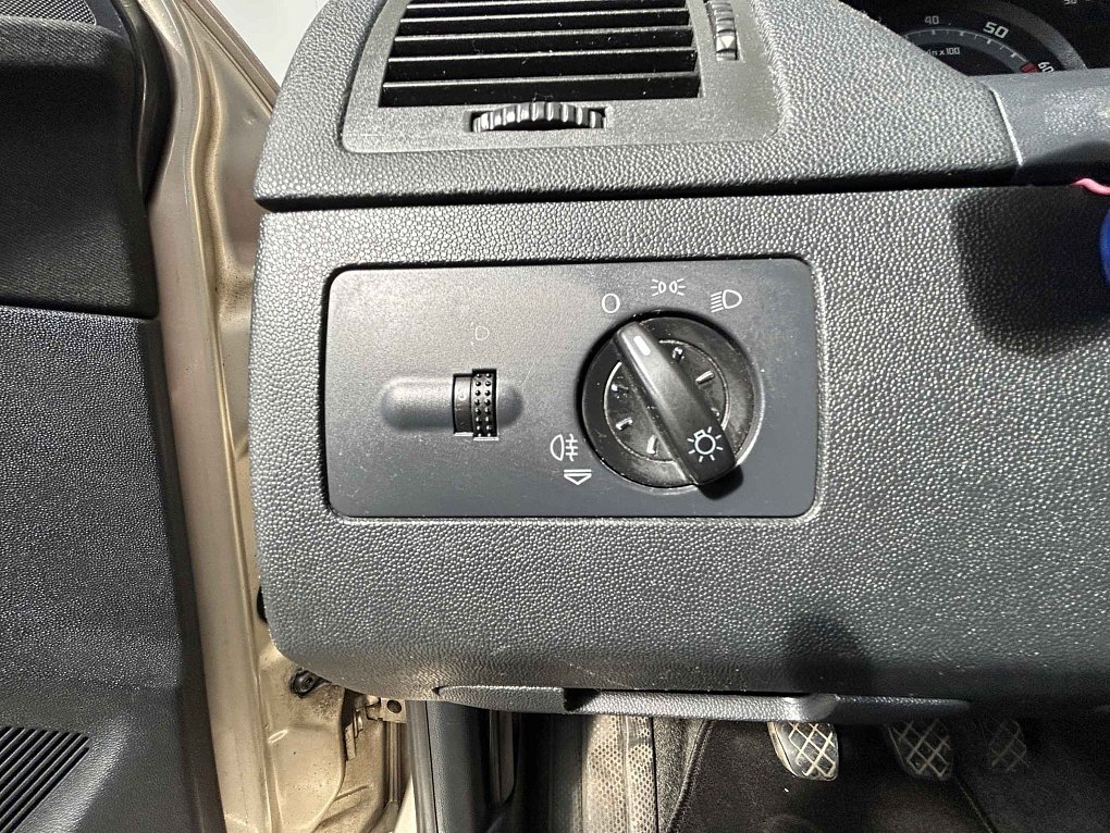 Škoda Fabia I 1.2 12V 