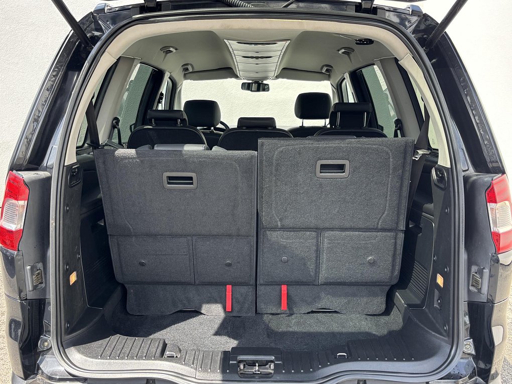 Ford Galaxy 2.0 TDCi Titanium 7míst
