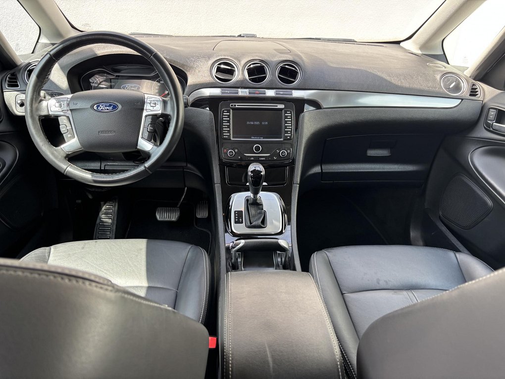 Ford Galaxy 2.0 TDCi Titanium 7míst