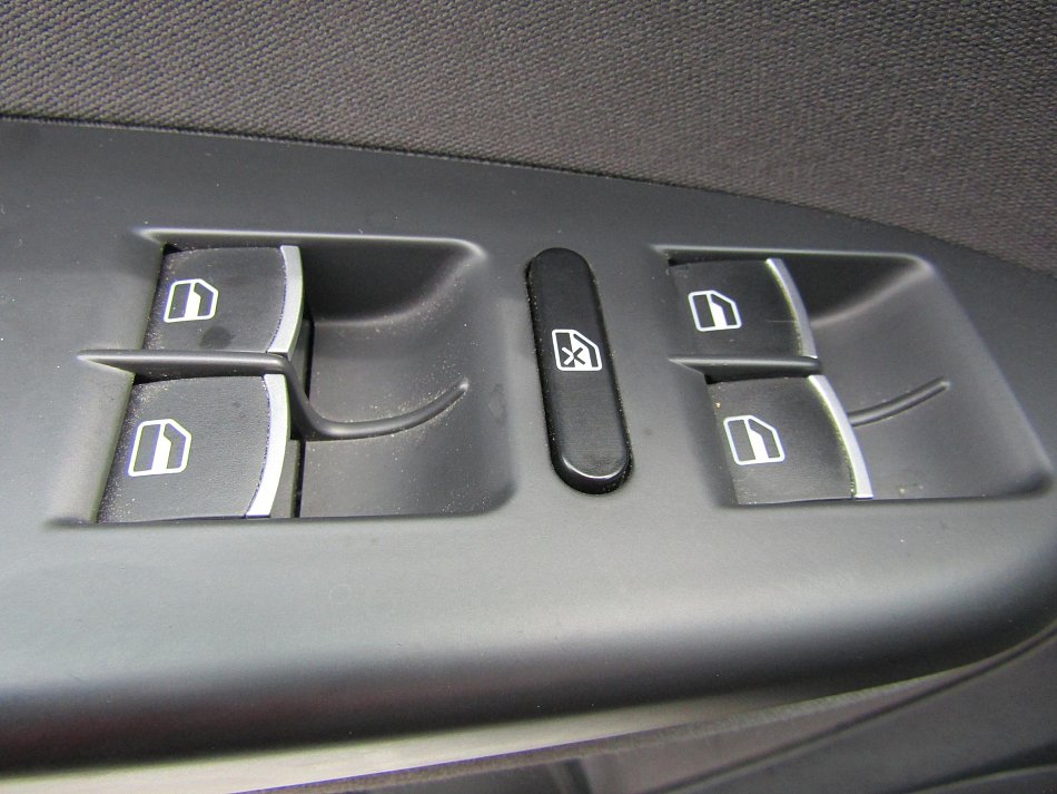 Volkswagen Touran 1.4 TSi 