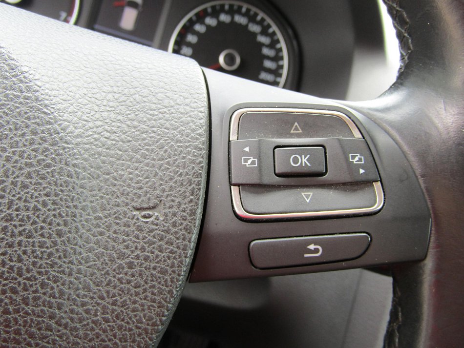 Volkswagen Touran 1.4 TSi 