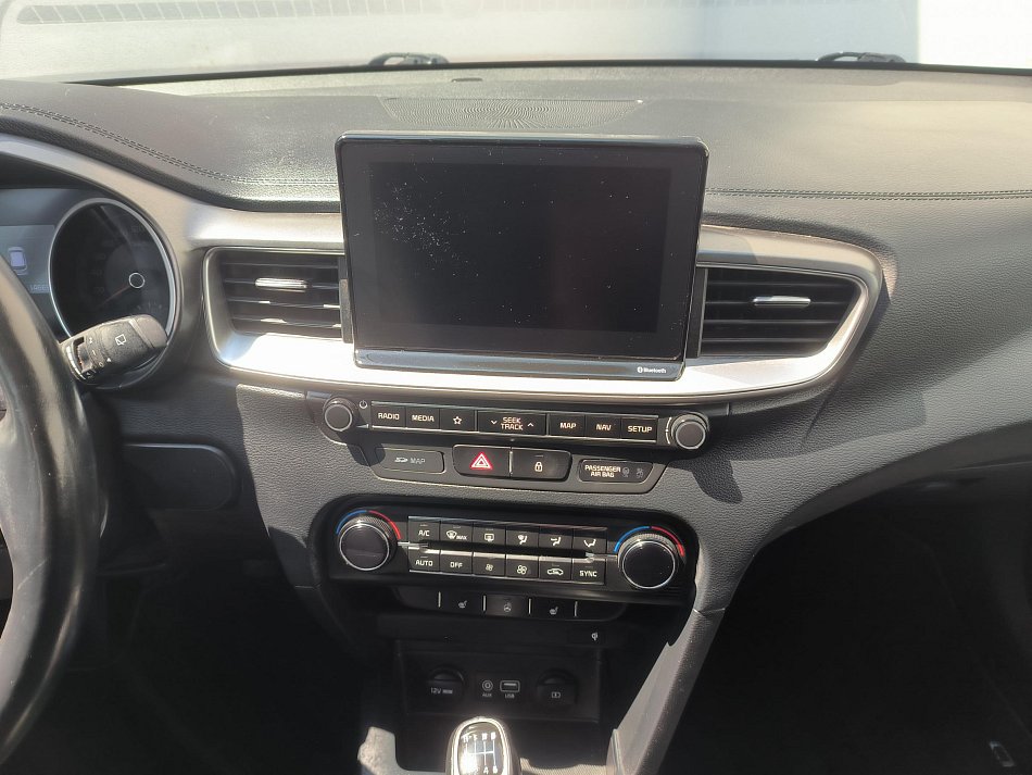 Kia Ceed 1.6 CRDi 