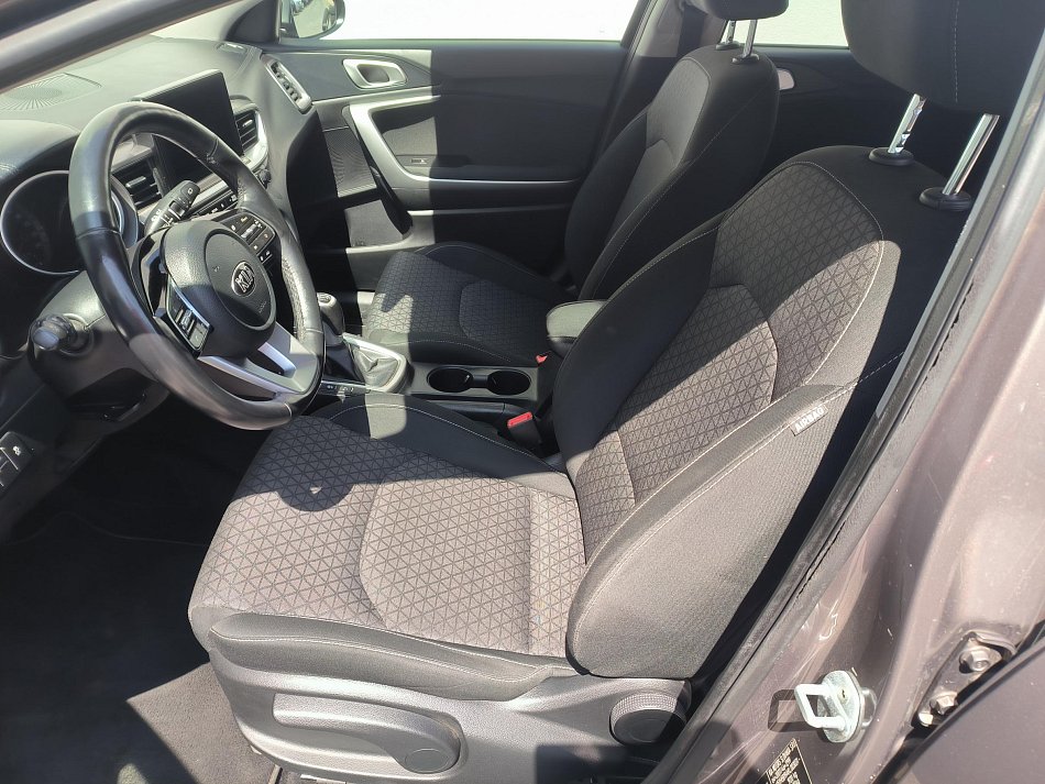 Kia Ceed 1.6 CRDi 