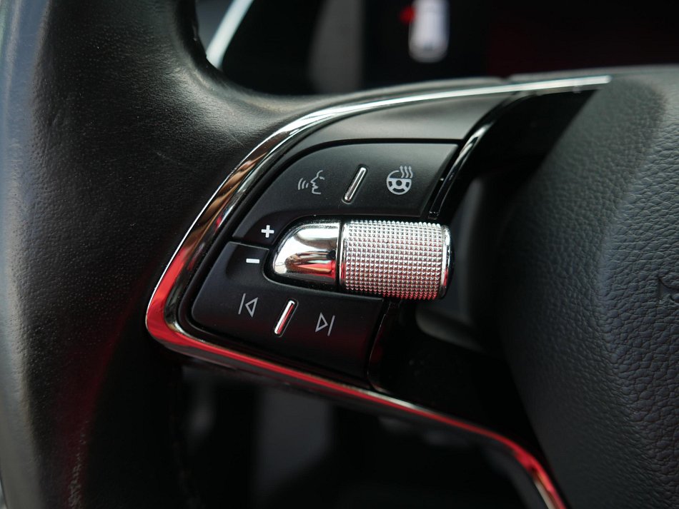 Škoda Octavia IV 2.0 TDi Ambition