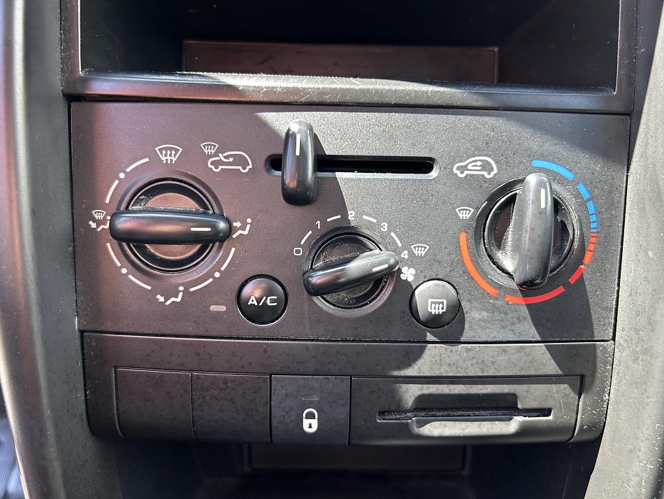 Peugeot 207 1.4i Outdoor SW