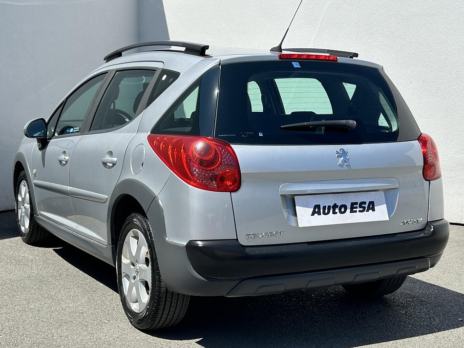 Peugeot 207 1.4i Outdoor SW