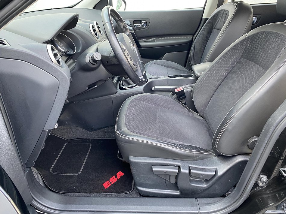 Nissan Qashqai 2.0i I-Way +2