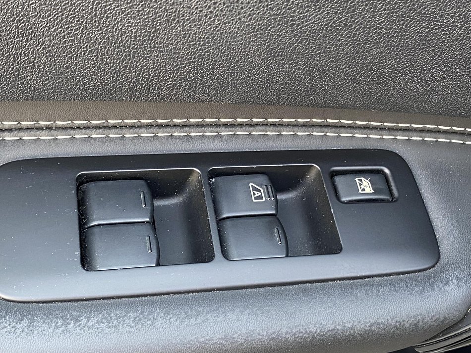 Nissan Qashqai 2.0i I-Way +2