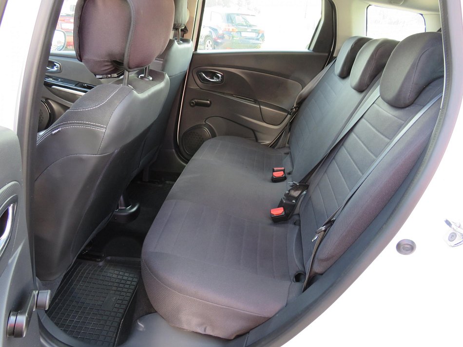 Renault Clio 1.2 16V 