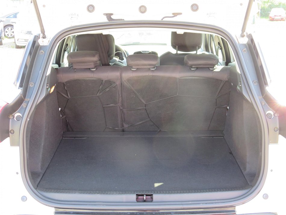 Renault Clio 1.2 16V 