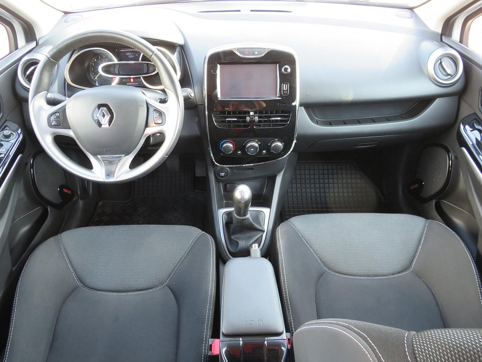 Renault Clio 1.2 16V 