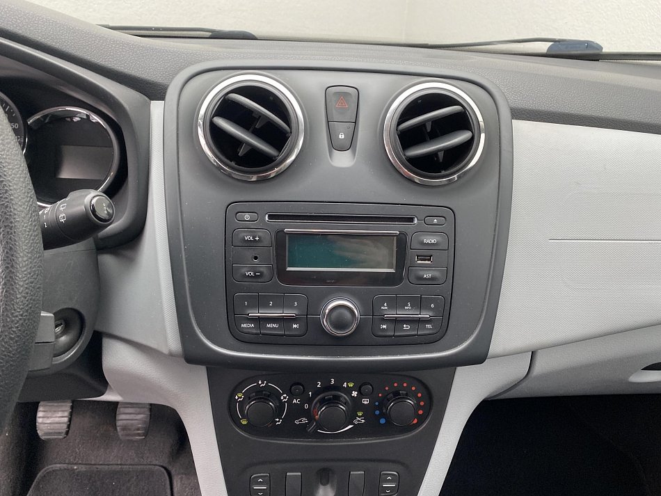 Dacia Sandero 1.2i 