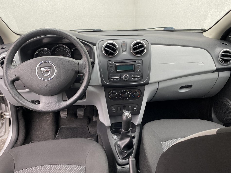 Dacia Sandero 1.2i 