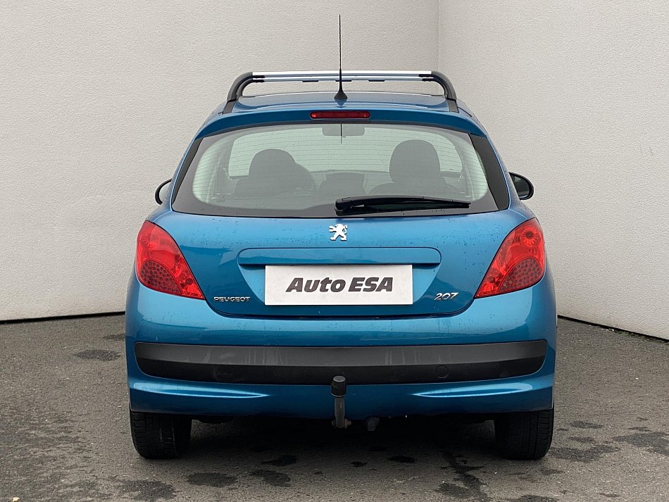 Peugeot 207 1.4 i 