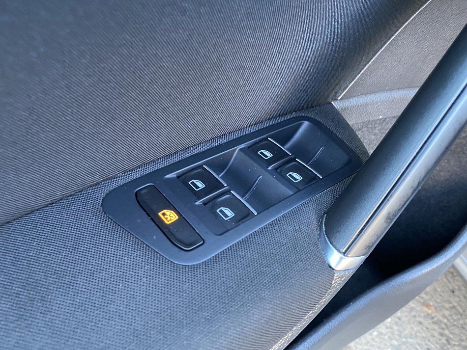 Volkswagen Golf 1.4 TSI 