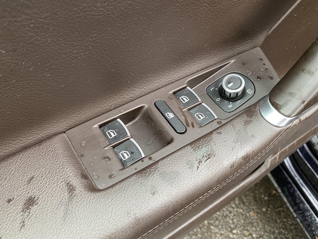 Volkswagen Passat 2.0TSi Highline