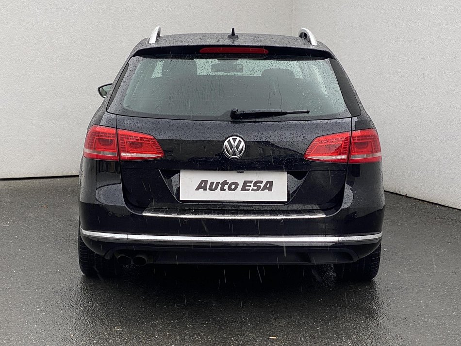 Volkswagen Passat 2.0TSi Highline