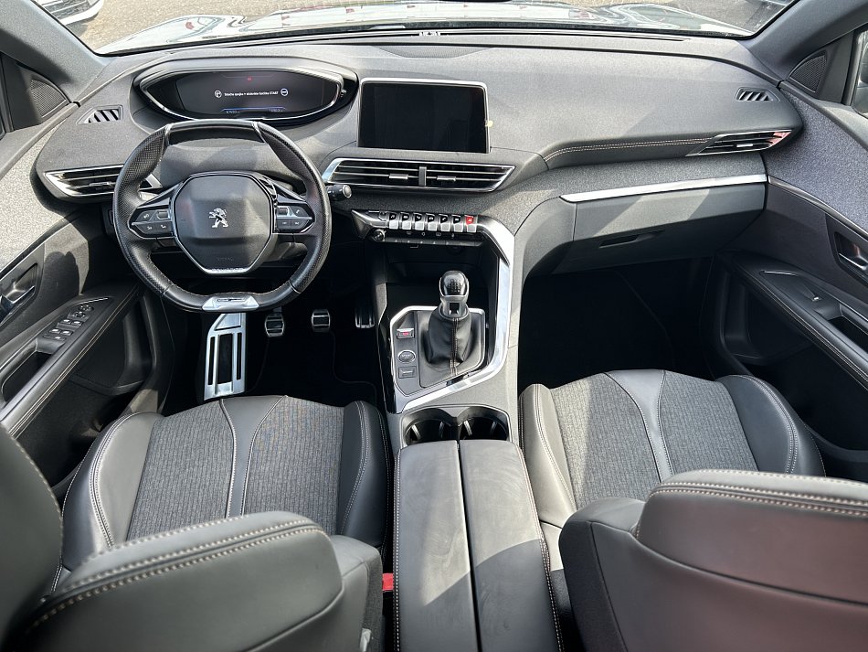 Peugeot 3008 1.2 PT GT Line