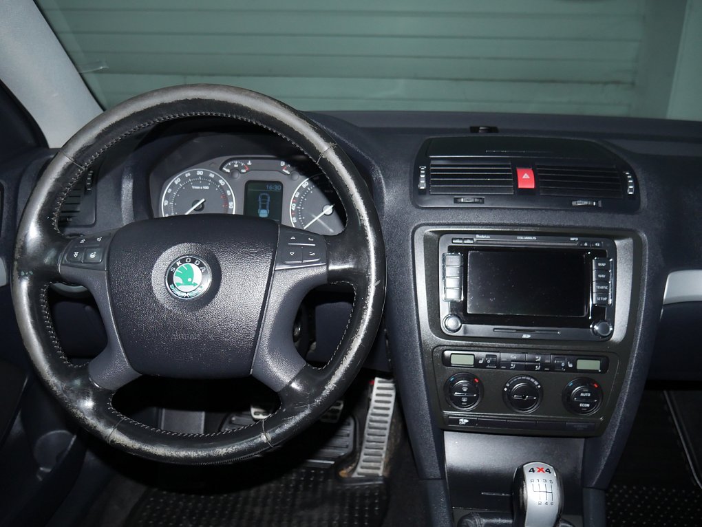 Škoda Octavia II 2.0 TDi  4x4