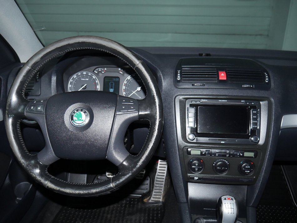 Škoda Octavia II 2.0 TDi  4x4