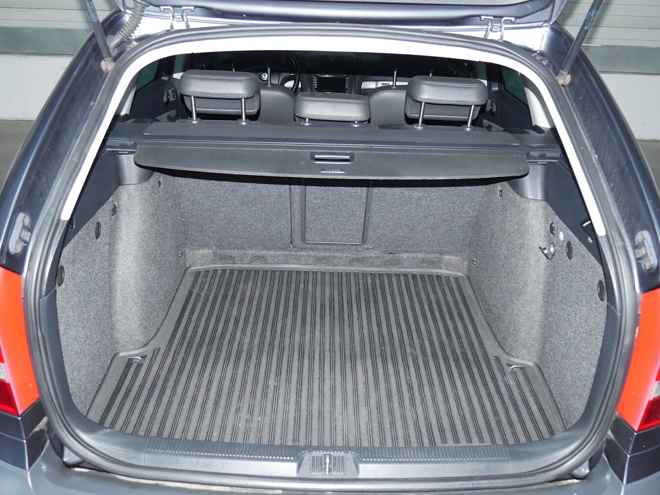 Škoda Octavia II 2.0 TDi  4x4