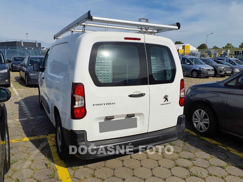 Peugeot Partner 1.5HDi Premium MAXi DÍLNA