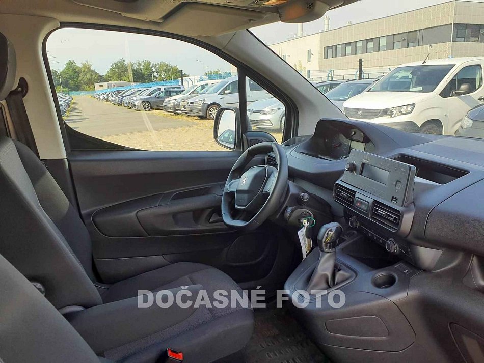 Peugeot Partner 1.5HDi Premium MAXi DÍLNA