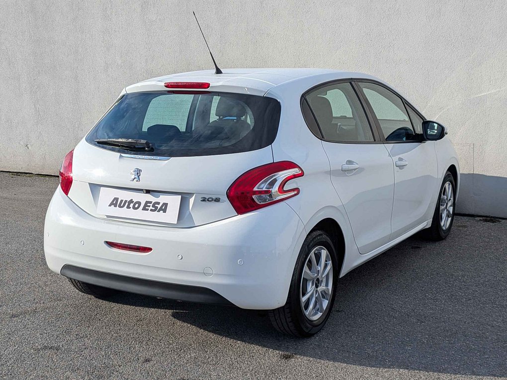 Peugeot 208 1.2 PT 