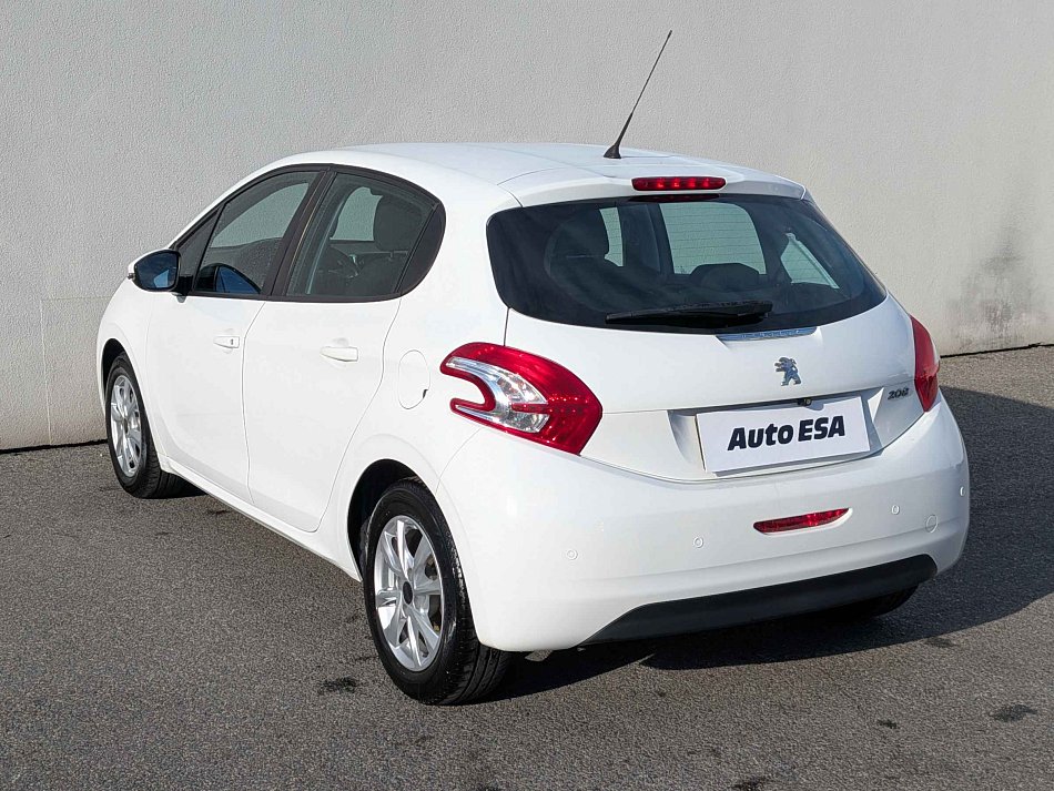 Peugeot 208 1.2 PT 
